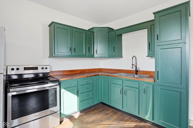 203 S Pillsbury Street, Milroy, IN 46156