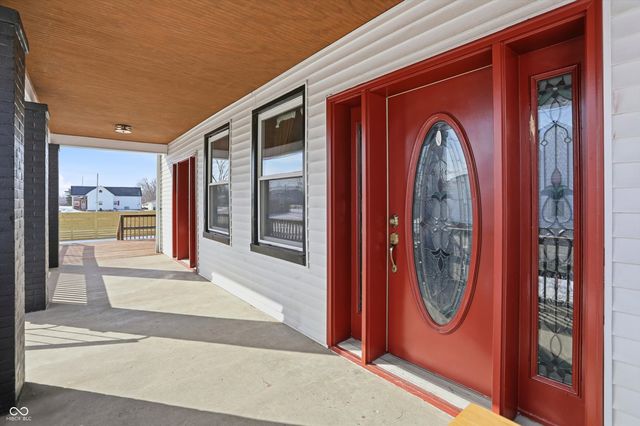 203 S Pillsbury Street, Milroy, IN 46156