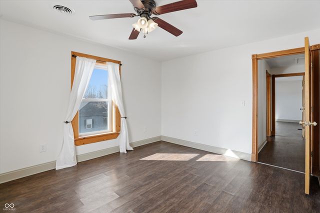 203 S Pillsbury Street, Milroy, IN 46156