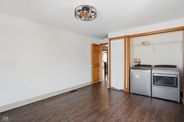 203 S Pillsbury Street, Milroy, IN 46156