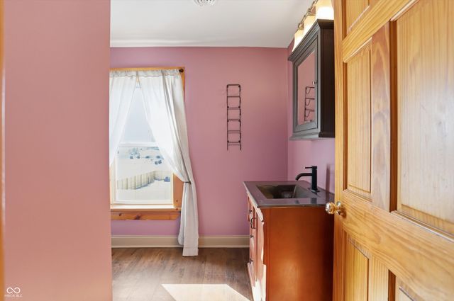 203 S Pillsbury Street, Milroy, IN 46156