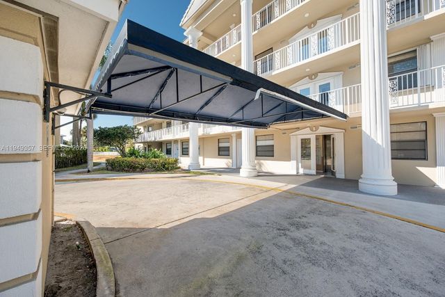 3515 Village Blvd 206, West Palm Beach, FL 33409