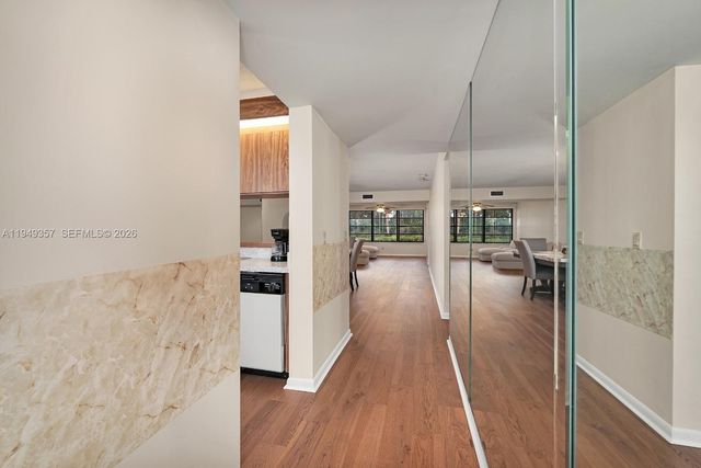 3515 Village Blvd 206, West Palm Beach, FL 33409