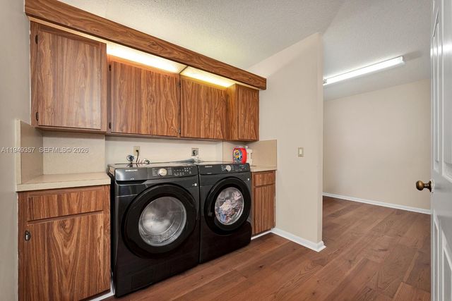 3515 Village Blvd 206, West Palm Beach, FL 33409