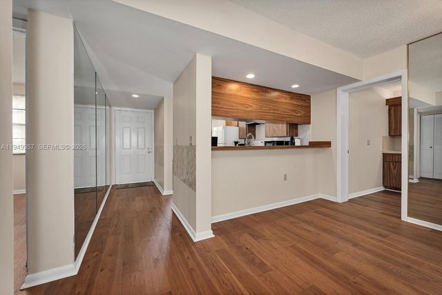 3515 Village Blvd 206, West Palm Beach, FL 33409