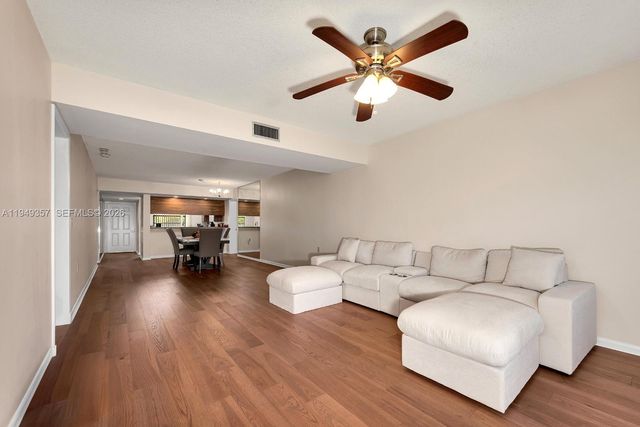 3515 Village Blvd 206, West Palm Beach, FL 33409