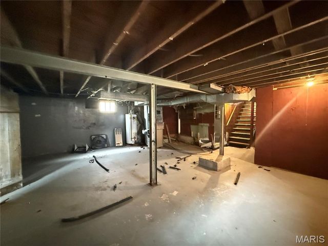 3010 Kemp Drive, St Louis, MO 63121