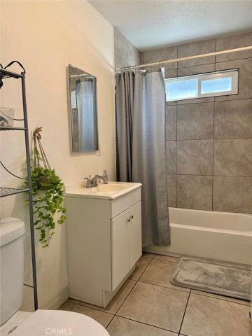 1163 W 7th, San Bernardino, CA 92411