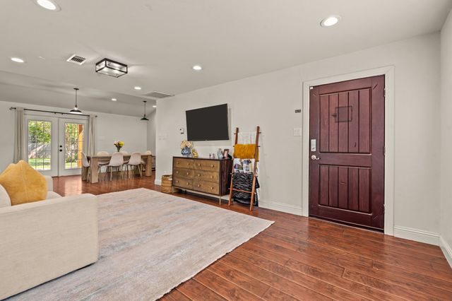 3566 Norfolk Road, Fort Worth, TX 76109