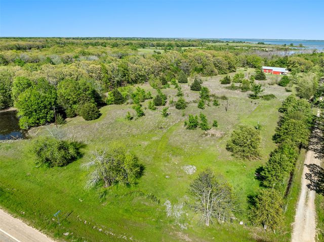 320 Fm 897, Telephone, TX 75488