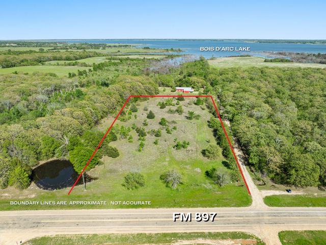 320 Fm 897, Telephone, TX 75488