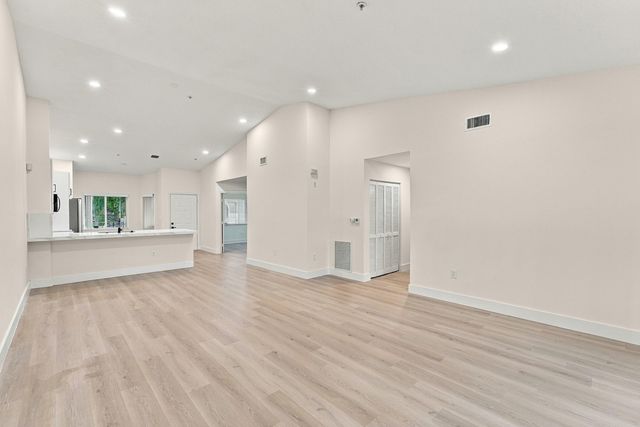 5876 REGAL GLEN Drive 201, Boynton Beach, FL 33437