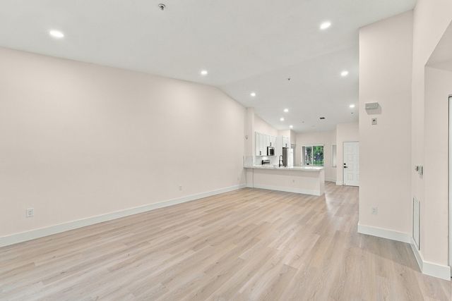 5876 REGAL GLEN Drive 201, Boynton Beach, FL 33437