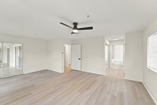 5876 REGAL GLEN Drive 201, Boynton Beach, FL 33437