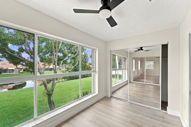 5876 REGAL GLEN Drive 201, Boynton Beach, FL 33437