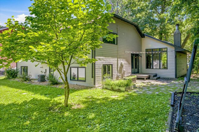 4785 Mayelin Avenue NE, Saint Michael, MN 55376