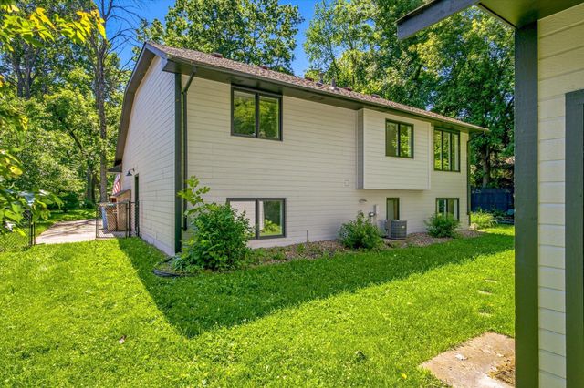 4785 Mayelin Avenue NE, Saint Michael, MN 55376
