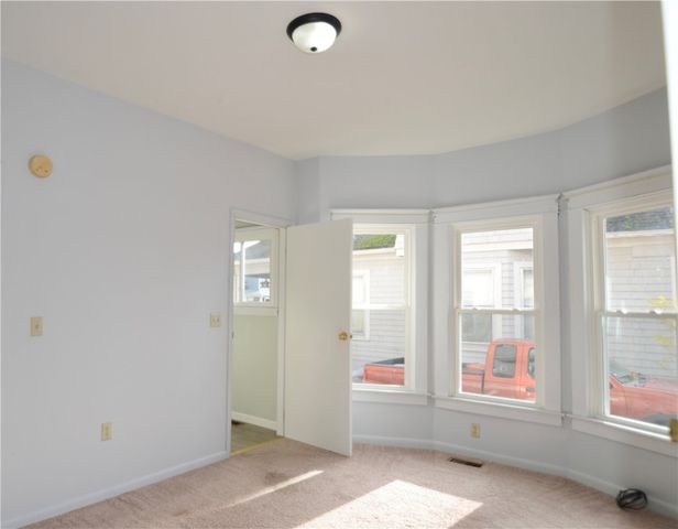 722 Seneca Place Street, Elmira City, NY 14904