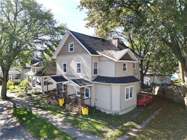 722 Seneca Place Street, Elmira City, NY 14904
