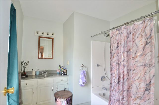 722 Seneca Place Street, Elmira City, NY 14904