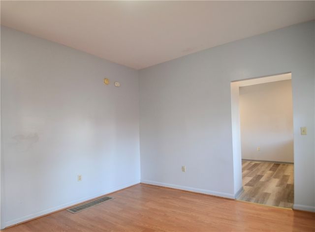 722 Seneca Place Street, Elmira City, NY 14904