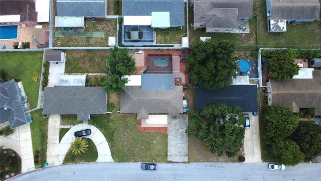 5944 51ST AVENUE N, Kenneth City, FL 33709