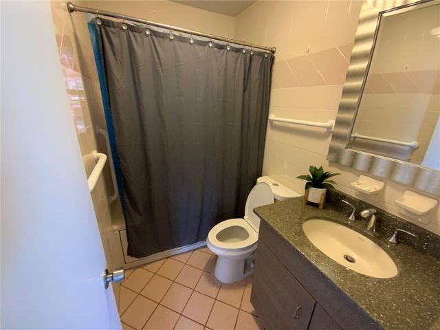 5944 51ST AVENUE N, Kenneth City, FL 33709