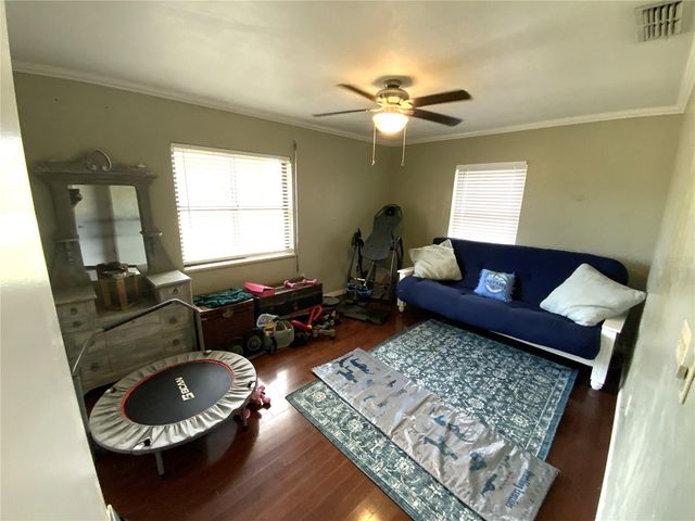 5944 51ST AVENUE N, Kenneth City, FL 33709
