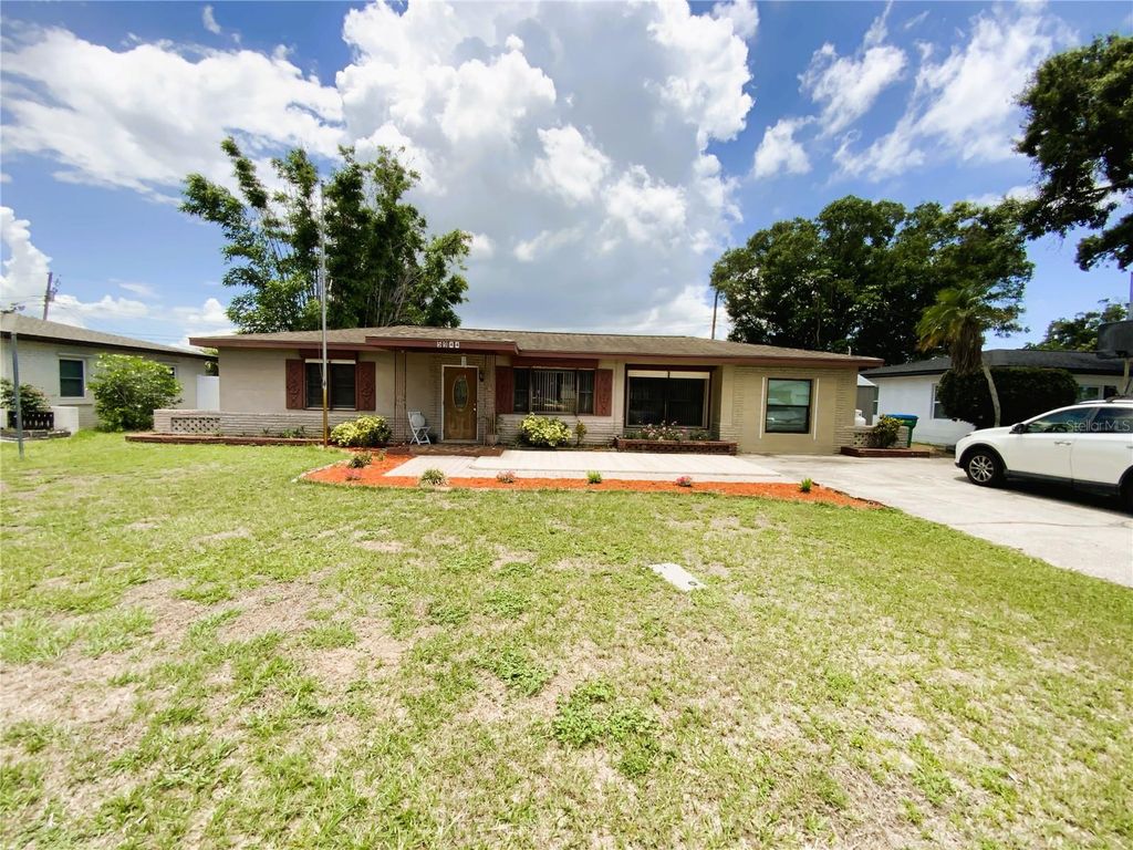 5944 51ST AVENUE N, Kenneth City, FL 33709