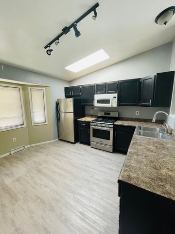 18325 Embers Avenue, Farmington, MN 55024