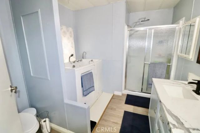 14046 Lake Side 108, La Mirada, CA 90638