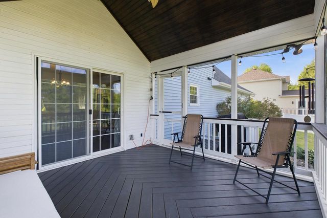 1009 Virgin Lake Drive, Stoughton, WI 53589