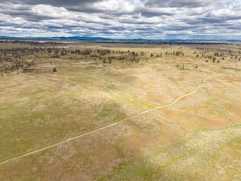 26405 Lone Pine E Rd, Davenport, WA 99122