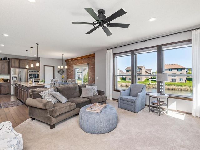 17986 Equinox Avenue, Lakeville, MN 55044
