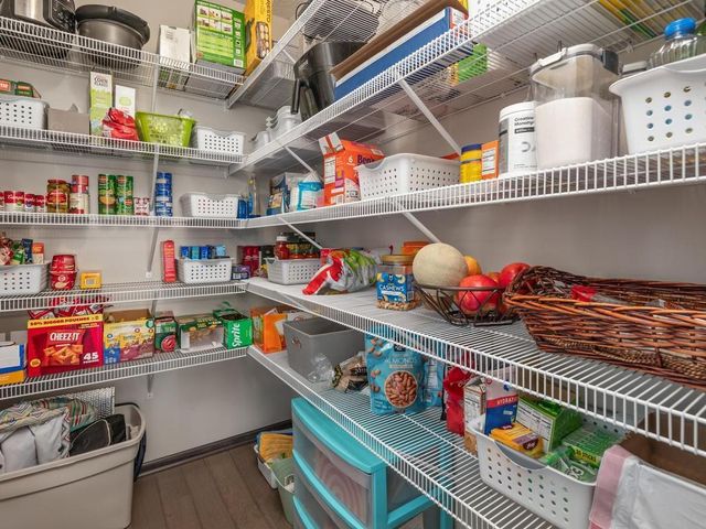 17986 Equinox Avenue, Lakeville, MN 55044