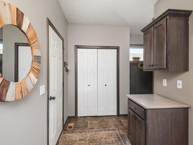 17986 Equinox Avenue, Lakeville, MN 55044