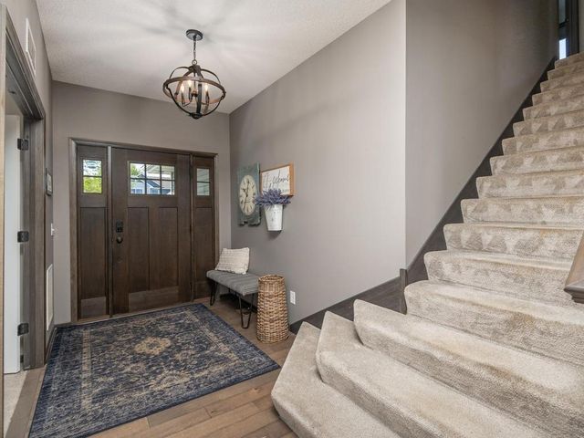17986 Equinox Avenue, Lakeville, MN 55044