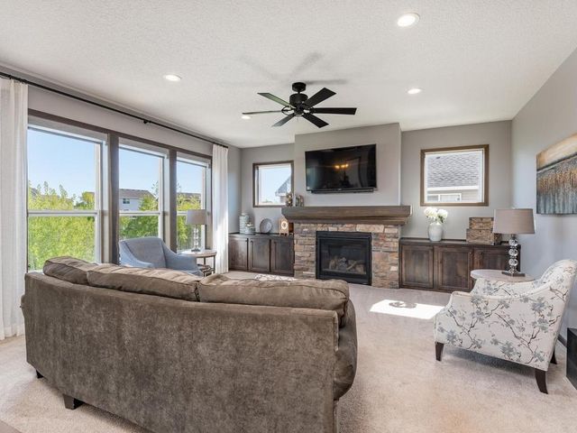 17986 Equinox Avenue, Lakeville, MN 55044