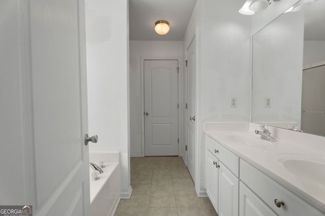 704 Jonquil Court, Locust Grove, GA 30248