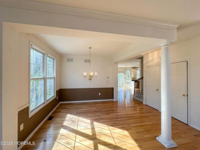 37 Walden Court, Old Bridge, NJ 08857