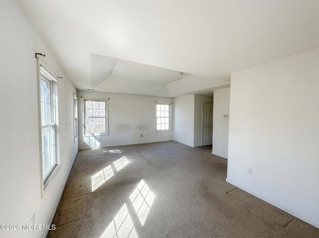 37 Walden Court, Old Bridge, NJ 08857