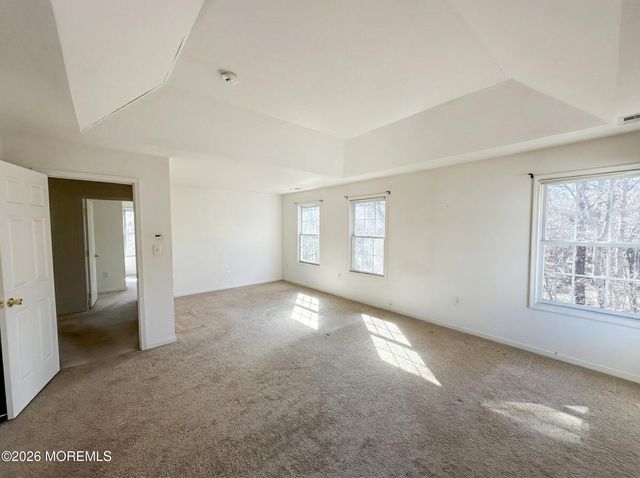 37 Walden Court, Old Bridge, NJ 08857