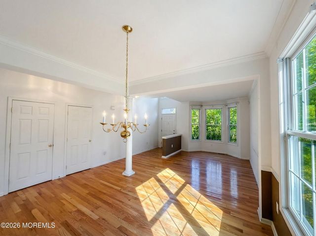 37 Walden Court, Old Bridge, NJ 08857