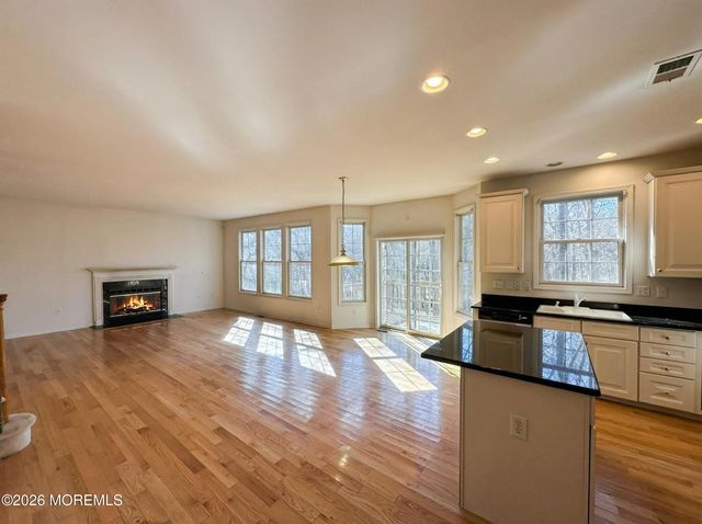 37 Walden Court, Old Bridge, NJ 08857