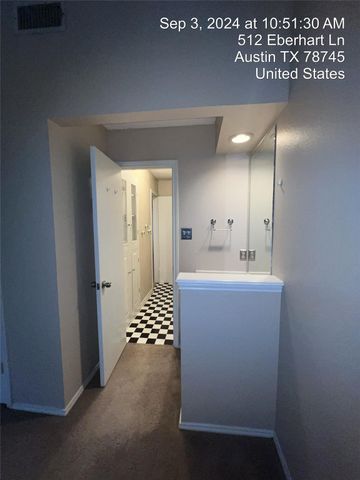 512 Eberhart LN 103, Austin, TX 78745