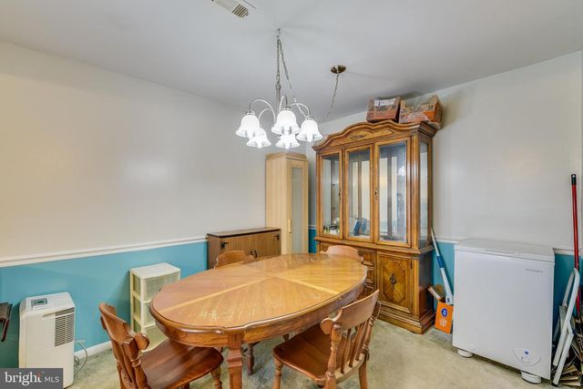 8116 LAKECREST DR, Greenbelt, MD 20770