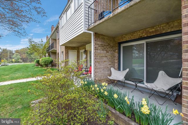 8116 LAKECREST DR, Greenbelt, MD 20770