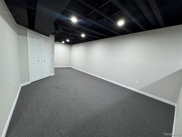 56602 Winding Creek Drive, Macomb, MI 48042