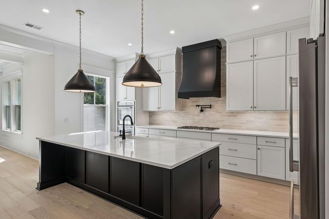 1296 Venning Road, Mount Pleasant, SC 29464