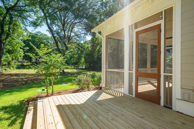 1296 Venning Road, Mount Pleasant, SC 29464